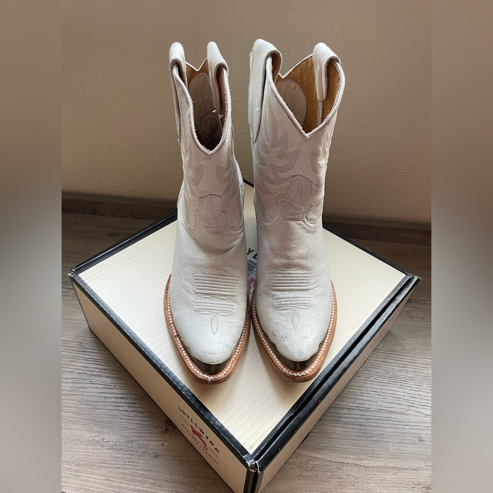 Slightly Worn IDYLLWIND WOMEN'S WHEELS WESTERN BOOTIES - MEDIUM TOE Size 9